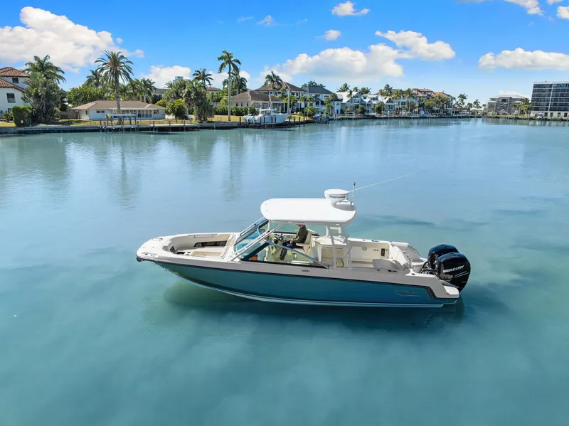 Slide: The Image of Boston Whaler 270 VANTAGE 2015 - 11
