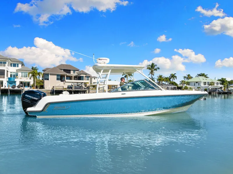 Slide: The Image of Boston Whaler 270 VANTAGE 2015 - 4