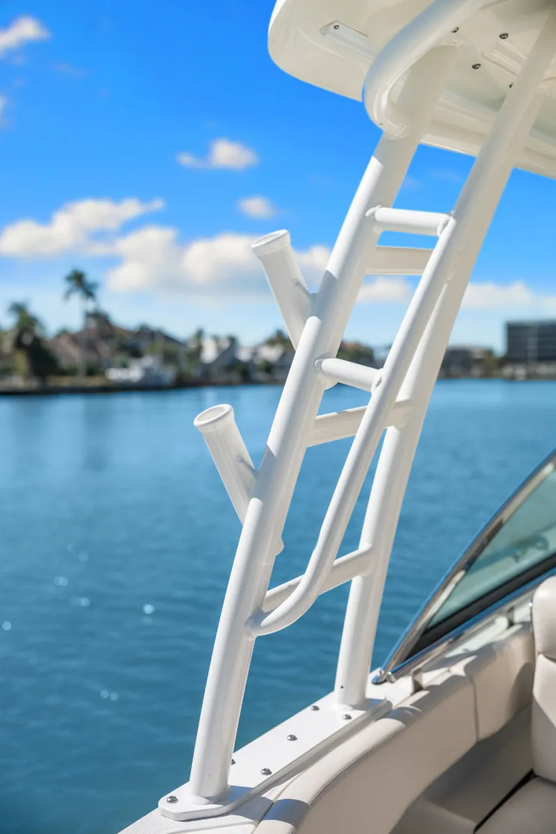 Slide: The Image of Boston Whaler 270 VANTAGE 2015 - 50