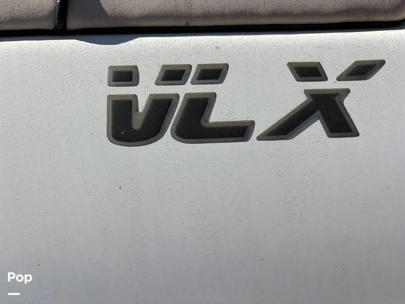 Slide: The Image of Malibu 21 Wakesetter VLX 2004 - 16028683