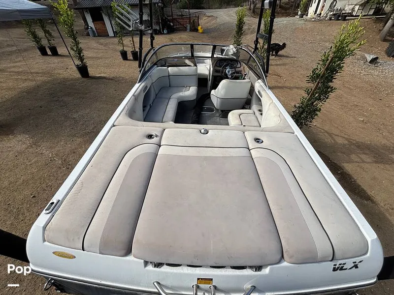 Slide: The Image of Malibu 21 Wakesetter VLX 2004 - 16028656