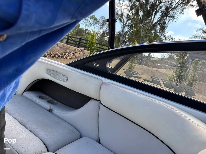 Slide: The Image of Malibu 21 Wakesetter VLX 2004 - 16028640