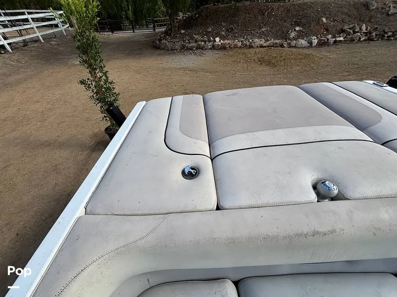 Slide: The Image of Malibu 21 Wakesetter VLX 2004 - 16028621