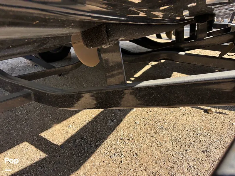 Slide: The Image of Malibu 21 Wakesetter VLX 2004 - 16028687