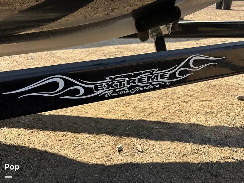 Slide: The Image of Malibu 21 Wakesetter VLX 2004 - 16028693