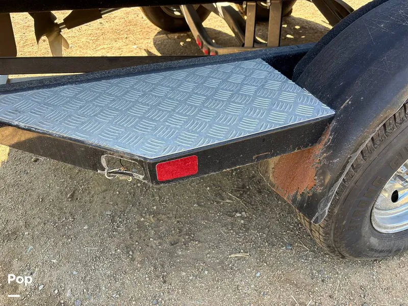 Slide: The Image of Malibu 21 Wakesetter VLX 2004 - 16028697