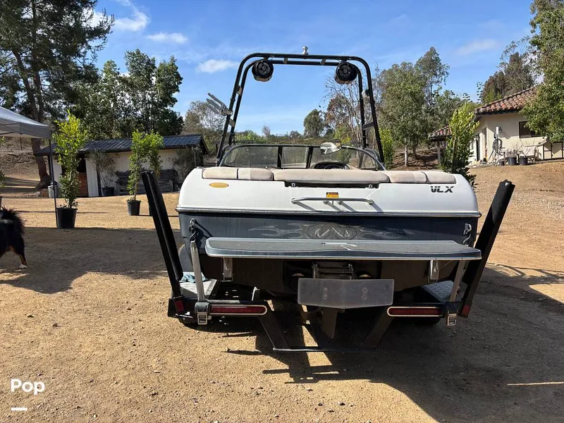 Slide: The Image of Malibu 21 Wakesetter VLX 2004 - 16028670