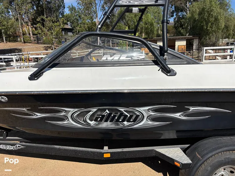 Slide: The Image of Malibu 21 Wakesetter VLX 2004 - 16028680
