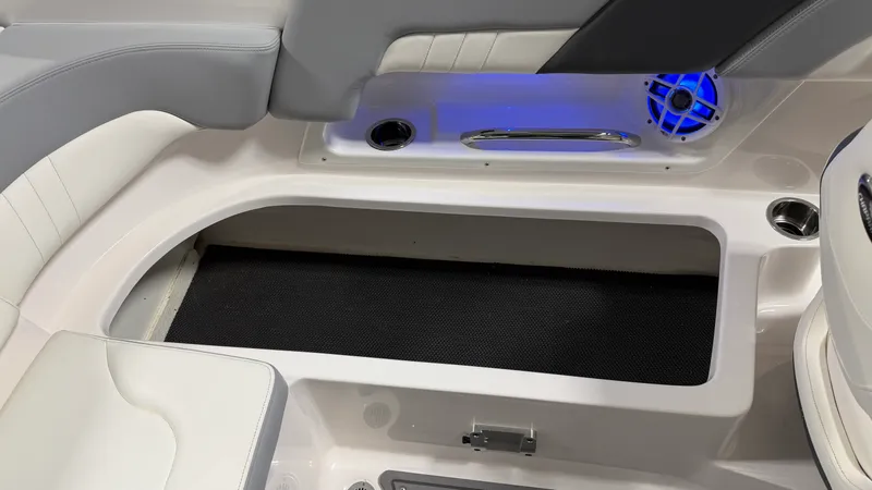 Slide: The Image of Chaparral 23 SSI OB 2023 - 34