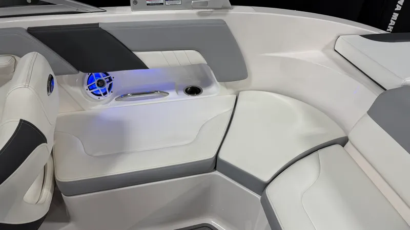 Slide: The Image of Chaparral 23 SSI OB 2023 - 39