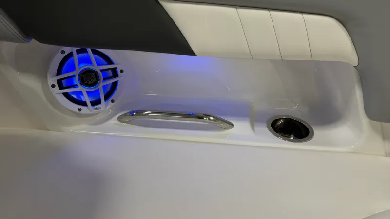 Slide: The Image of Chaparral 23 SSI OB 2023 - 42