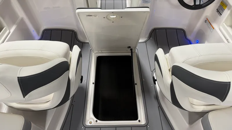 Slide: The Image of Chaparral 23 SSI OB 2023 - 50