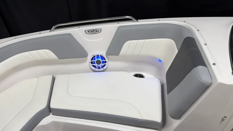 Slide: The Image of Chaparral 23 SSI OB 2023 - 84