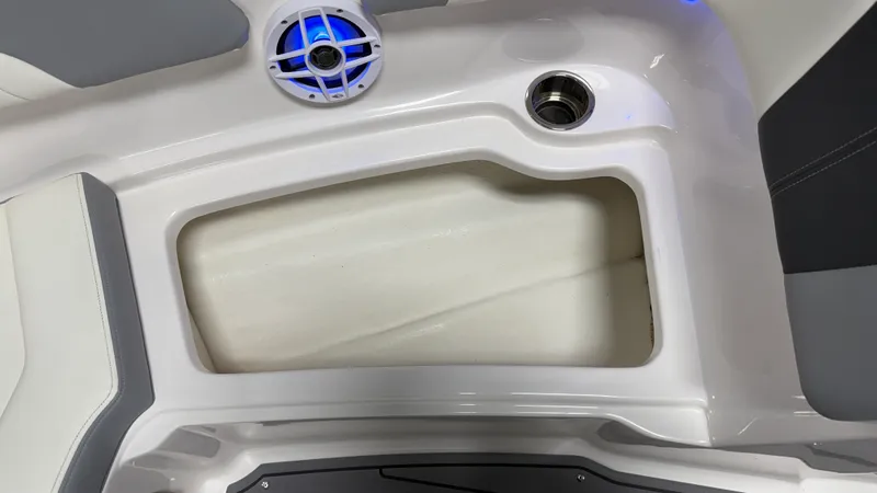 Slide: The Image of Chaparral 23 SSI OB 2023 - 85