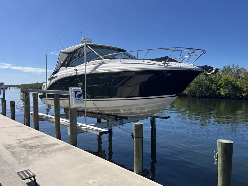 The Image of Sea Ray 320 SUNDANCER OB 2023 - 0