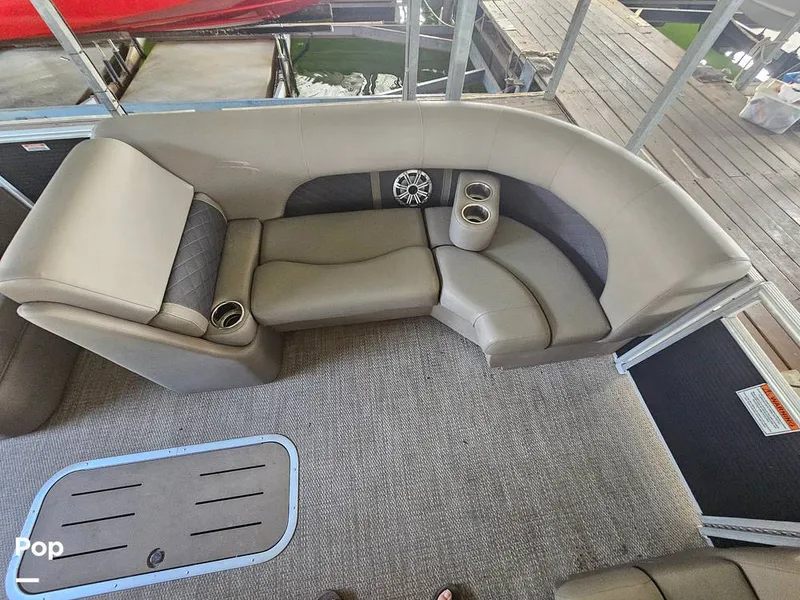 Slide: The Image of Bennington 23 SCWXP 2018 - 15776686