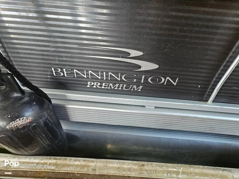 Slide: The Image of Bennington 23 SCWXP 2018 - 15776723