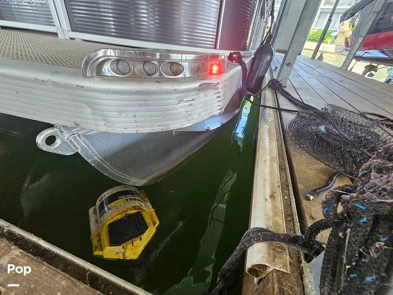 Slide: The Image of Bennington 23 SCWXP 2018 - 15776733