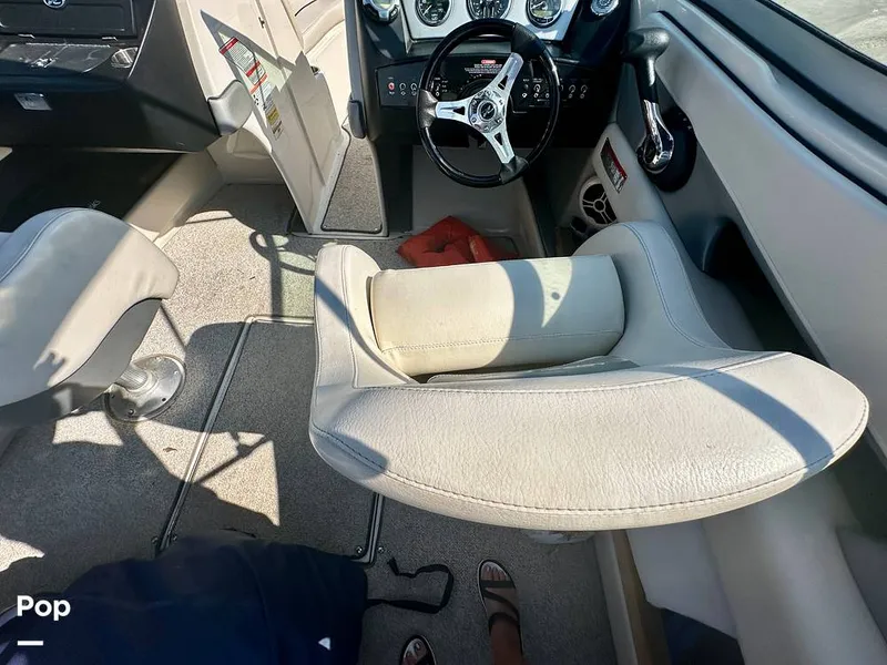 Slide: The Image of Sea Ray 230 Select 2009 - 15768445