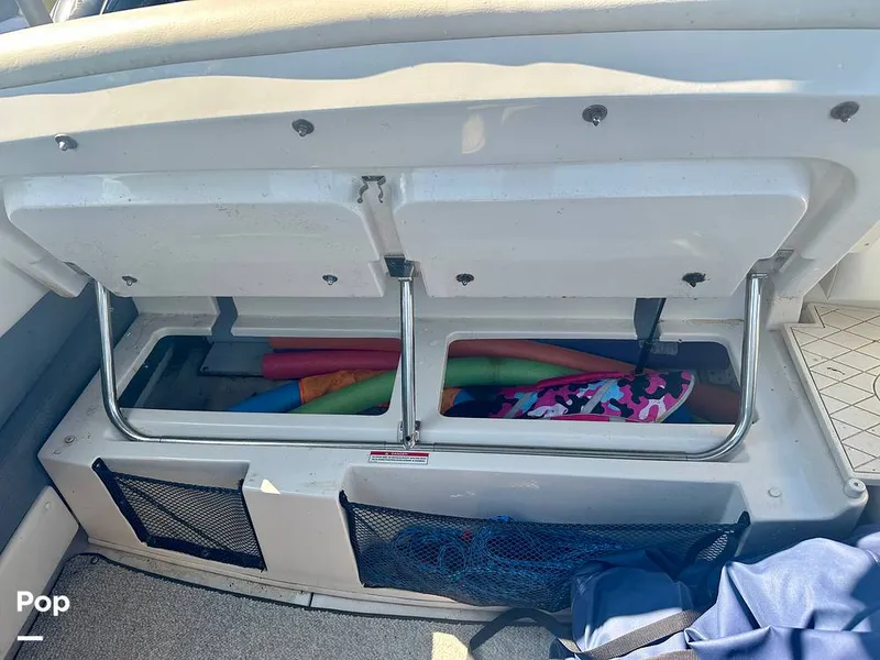 Slide: The Image of Sea Ray 230 Select 2009 - 15768494