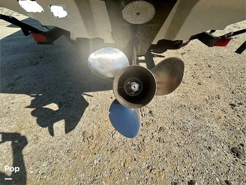 Slide: The Image of Sea Ray 230 Select 2009 - 15768509