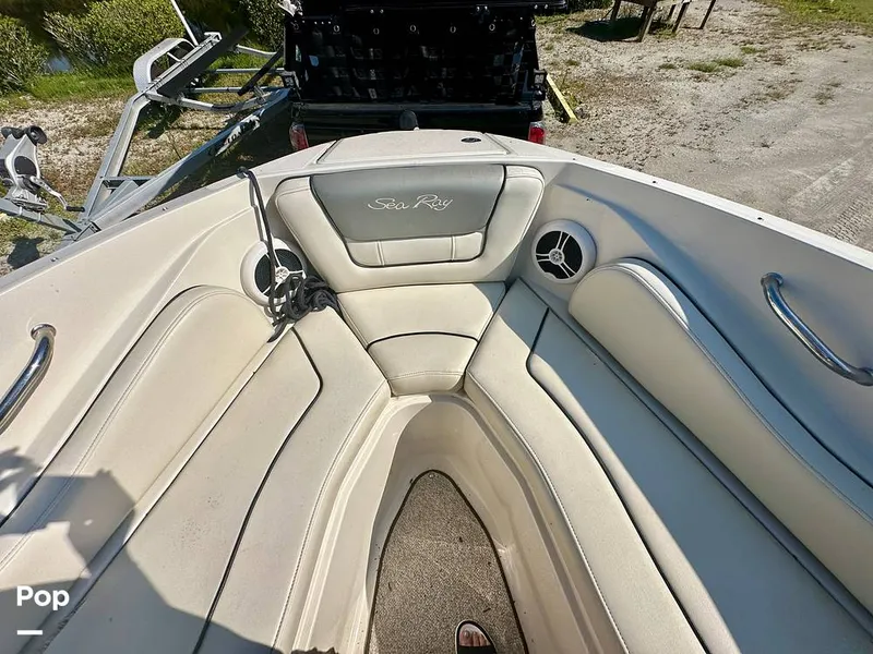 Slide: The Image of Bow Seating - 15768461