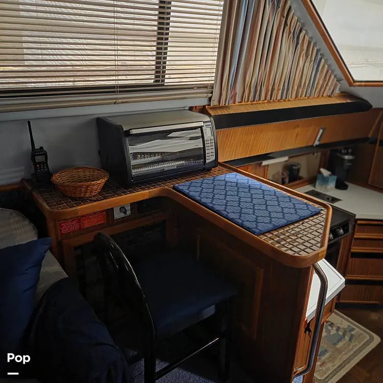 Slide: The Image of Sea Ray 410 Aft cabin 1987 - 15786022
