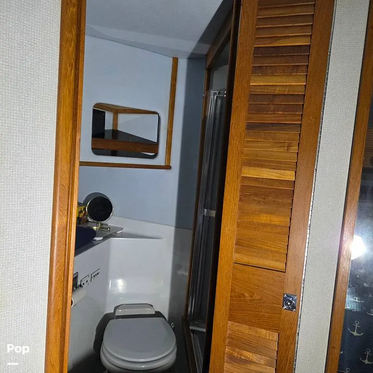 Slide: The Image of Toilet, Main Stateroom - 15786050