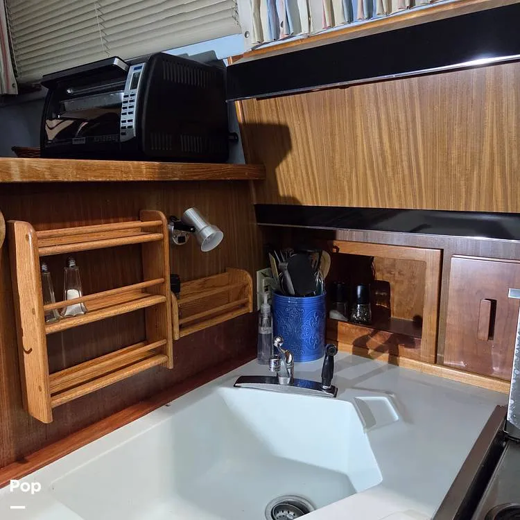 Slide: The Image of Cabinets - 15786069