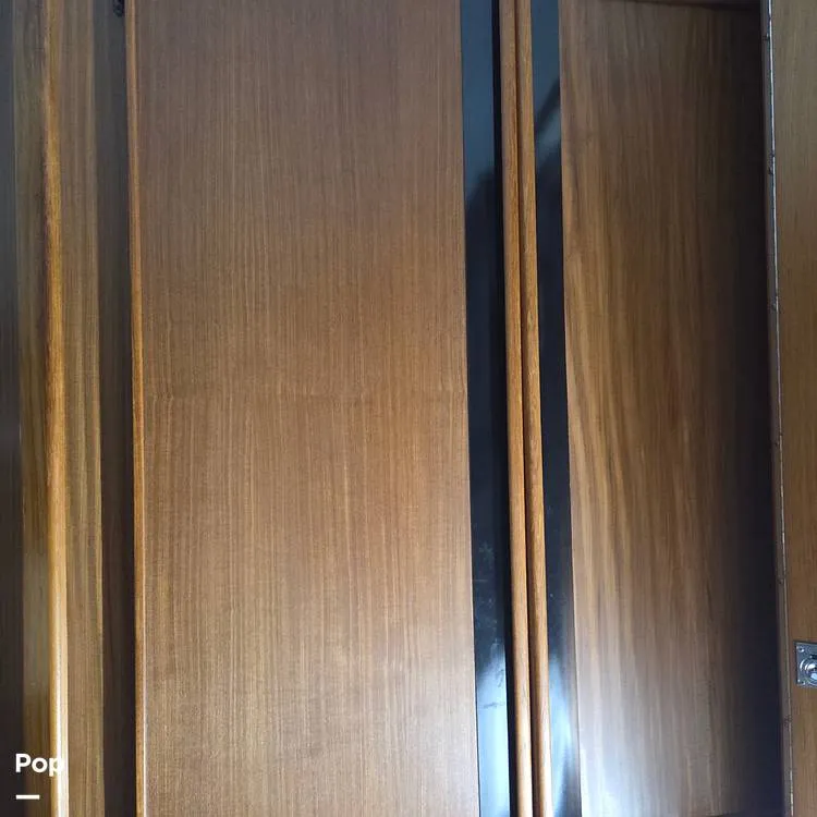 Slide: The Image of Hanging Locker - 15786083