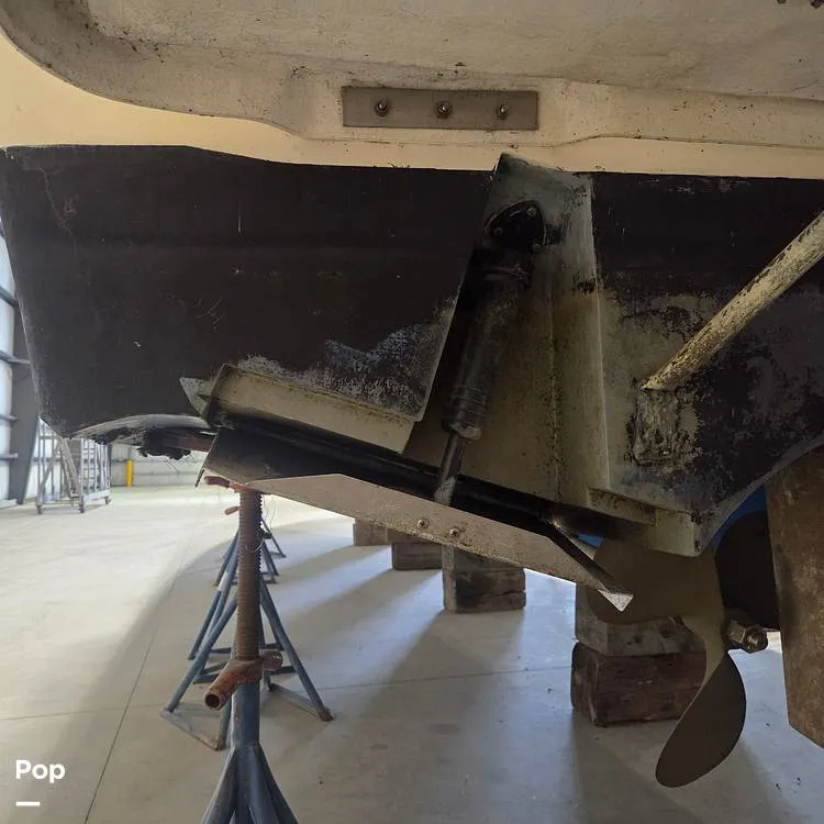 Slide: The Image of Sea Ray 410 Aft cabin 1987 - 15785937