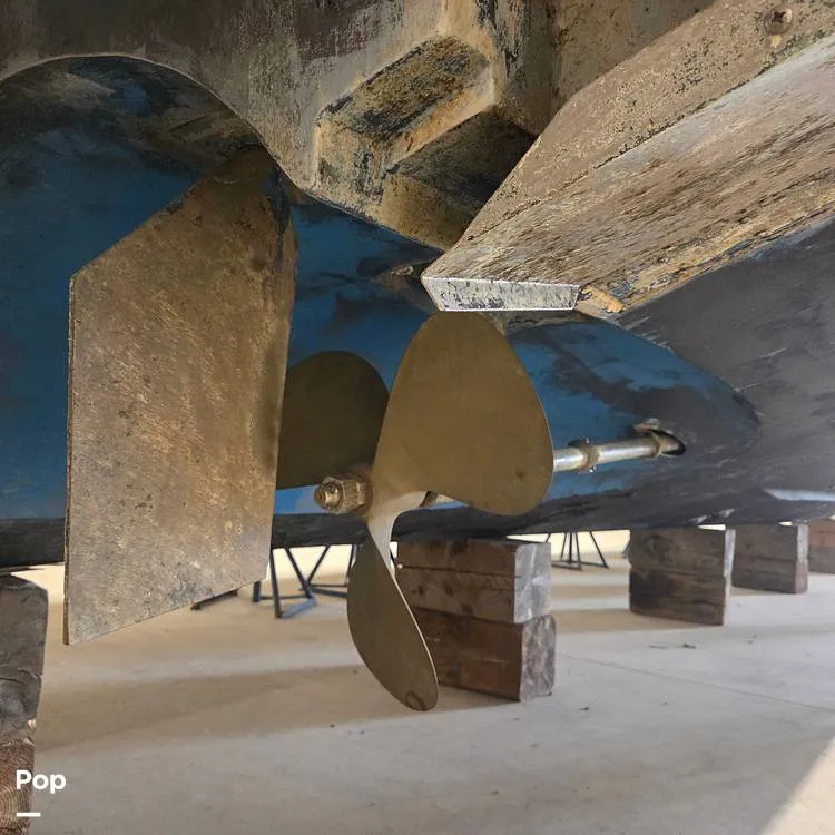 Slide: The Image of Sea Ray 410 Aft cabin 1987 - 15785947