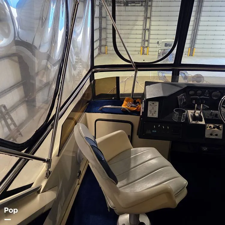 Slide: The Image of Sea Ray 410 Aft cabin 1987 - 15785972