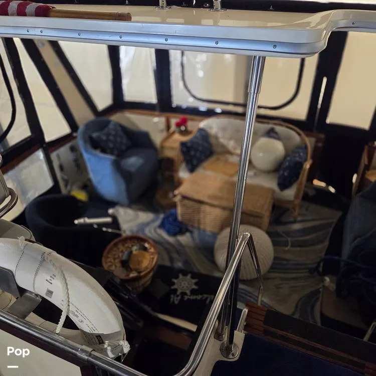 Slide: The Image of Sea Ray 410 Aft cabin 1987 - 15786010