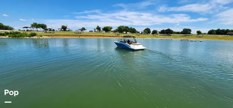 Slide: The Image of Sea Ray SPX 230 2023 - 15735706