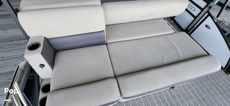 Slide: The Image of Harris HCX23 2023 - 15735783