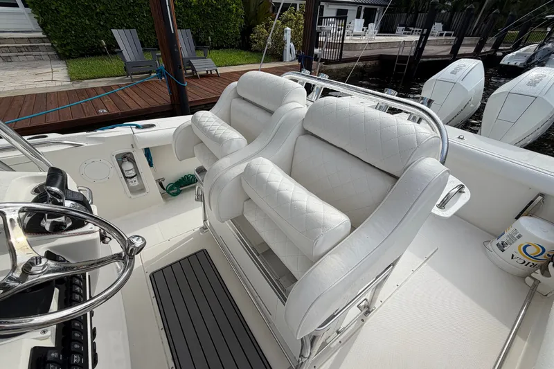 Slide: The Image of Edgewater 318CC 2008 - 19