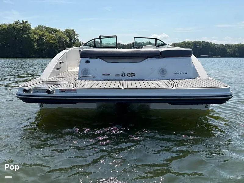 Slide: The Image of Sea Ray SPX 210 2018 - 15741388