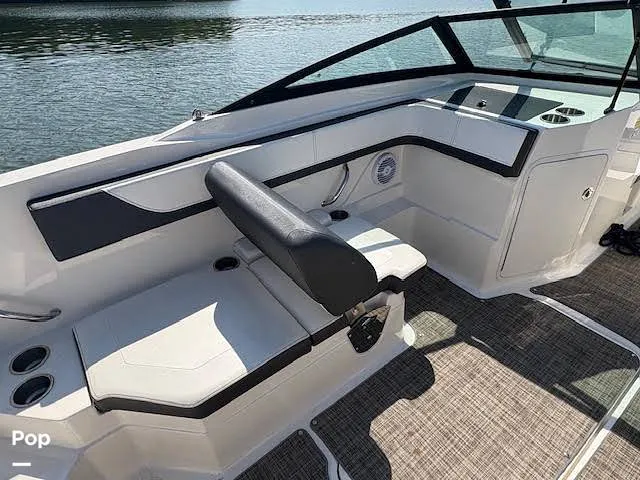 Slide: The Image of Sea Ray SPX 210 2018 - 15982424