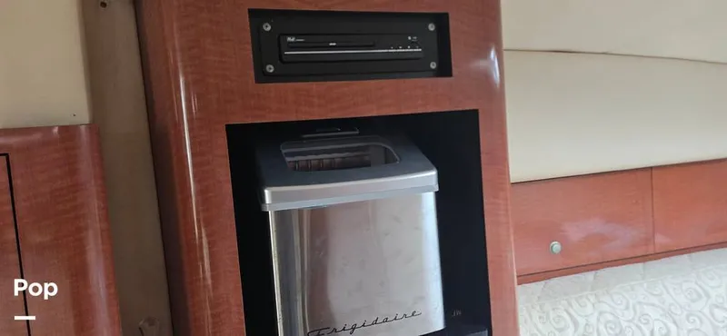 Slide: The Image of Sea Ray 320 Sundancer 2005 - 15879362