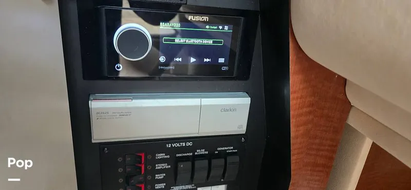 Slide: The Image of Sea Ray 320 Sundancer 2005 - 15879364