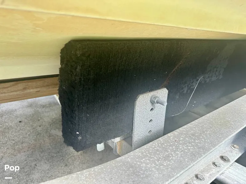 Slide: The Image of Boston Whaler 23 Conquest 2001 - 15791163