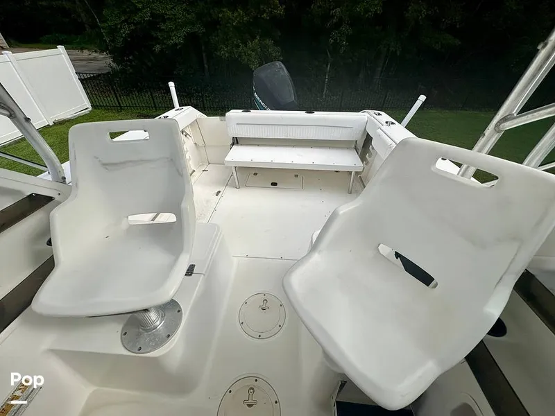 Slide: The Image of Captain's Chair - 15790115