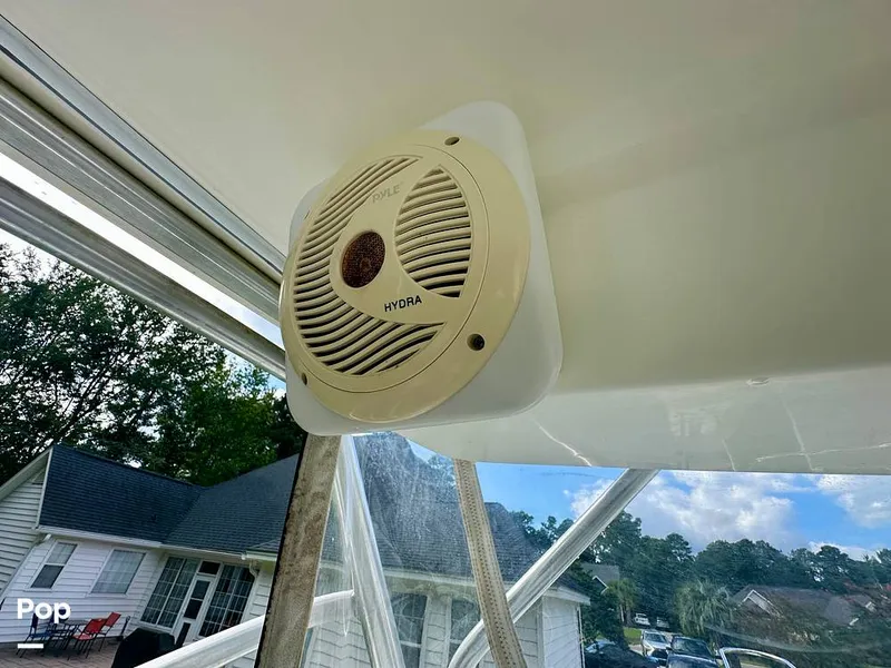 Slide: The Image of Exterior Speakers - 15790121