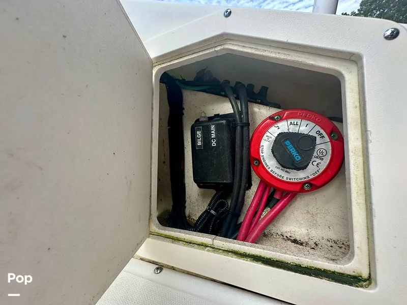 Slide: The Image of Battery Switch - 15791168