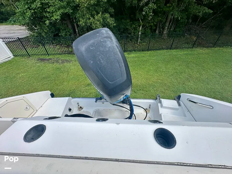 Slide: The Image of Boston Whaler 23 Conquest 2001 - 15791172