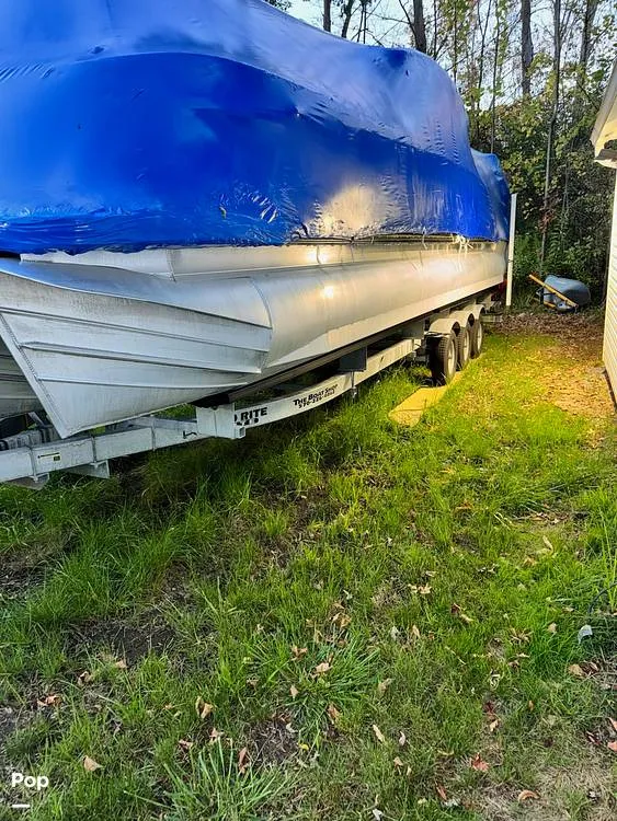 Slide: The Image of Manitou X-Plode 27 XT SHP 2019 - 15944235