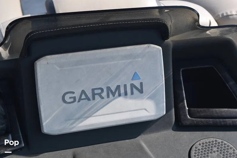 Slide: The Image of GPS/ Fishfinder/ Plotter - 15779847