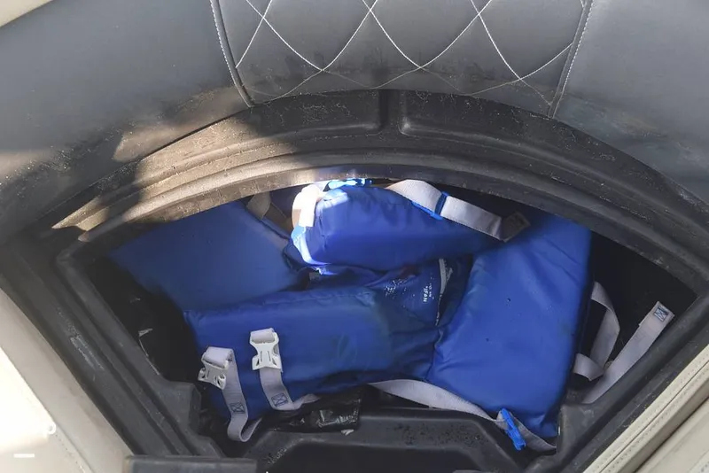 Slide: The Image of Silver Wave SW5 2410 L 2022 - 15779863