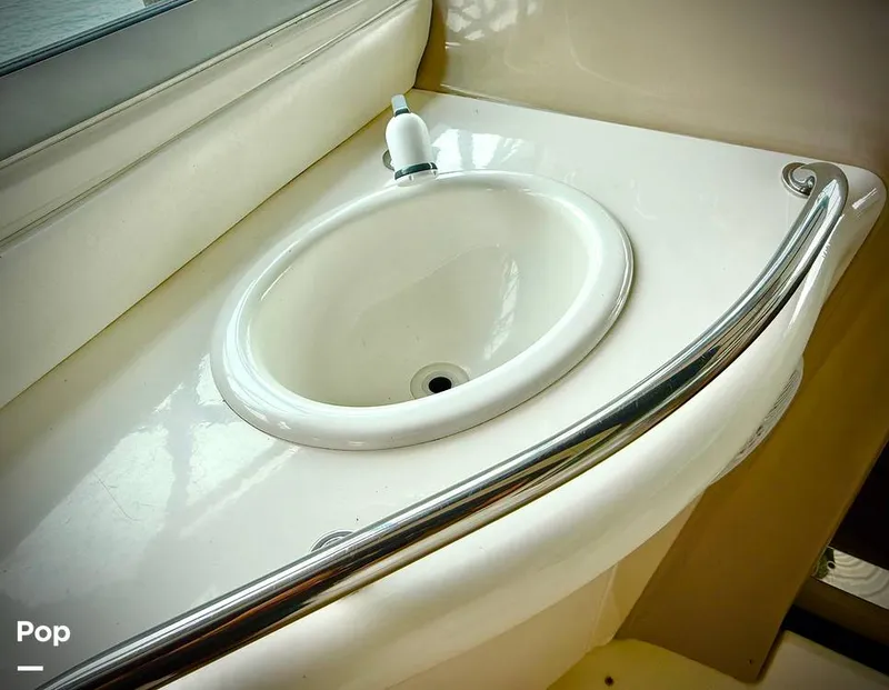 Slide: The Image of Sea Ray 300 Sundancer 2004 - 15819999